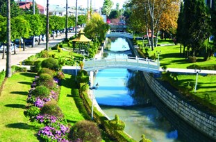 نوشهر شهردار چکمه پوش میخواهد