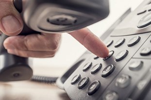 از انکار قطع تلفن یک روستا در کلاردشت تا وعده اجرای طرح فیبر نوری
