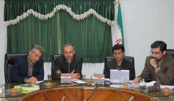 مچگیری فرماندار سوادکوه از مدیران شهرستانی در جلسه کارگروه اشتغال