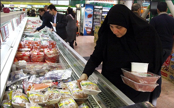 وقتی مردم، تاوان عدم نظارت بر بازار فروش کالاهای اساسی را میدهند