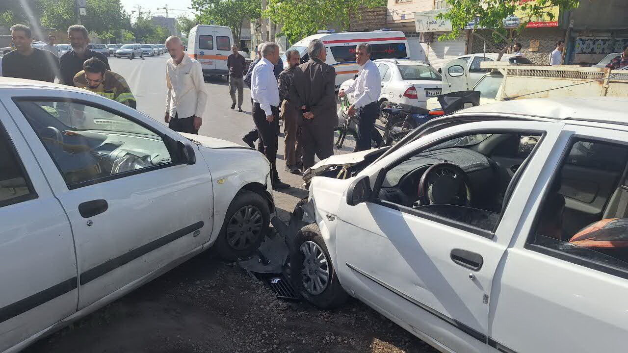 مصدومیت پنج دانش آموز نوشهری در سانحه تصادف سرویس مدرسه