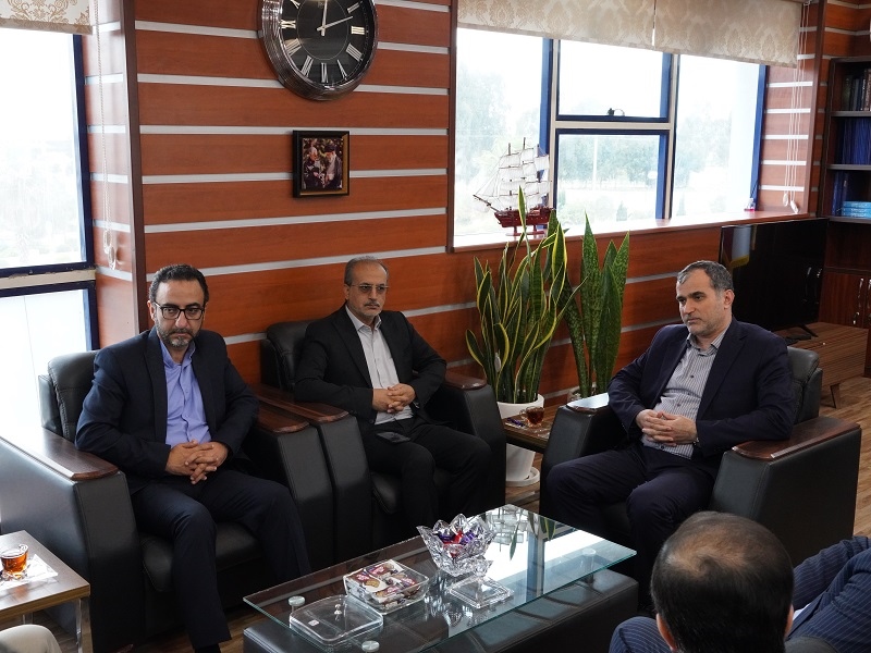 صادرات سیمان جوین با استفاده از حمل و نقل ریلی از این بندر تسهیل می شود