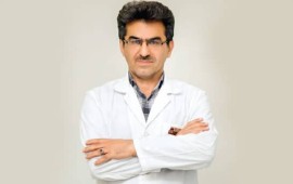 در تجلیل از پزشک بدون مرز مازنی /از جبهه تا آفریقا؛ پزشکی که مرزها را شکست